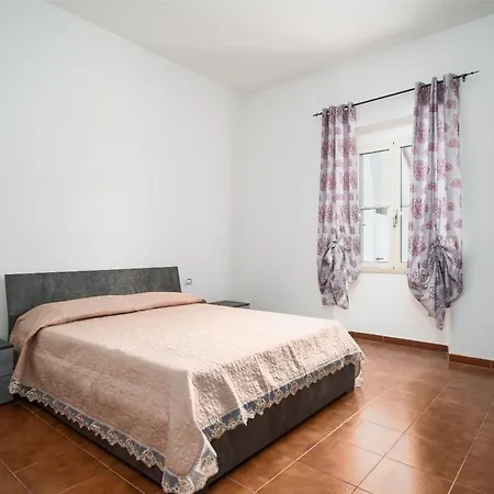 Casa Picchereddu Nyaraló